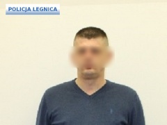 Areszt dla 40-letniego chojnowianina za dokonywanie przestępstw przeciwko życiu, zdrowiu i mieniu