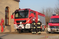 Strażacy z OSP Krzywa uroczyście odebrali nowy wóz strażacki [ZDJĘCIA]