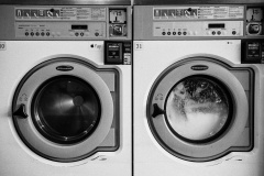 Pralka czy pralko-suszarka? Które urządzenie sprawdzi się w Twoim domu?