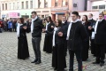 Uczniowie i pracownicy Powiatowego Zespołu Szkół w studniówkowym Polonezie [ZDJĘCIA]