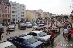 Świat dawnej motoryzacji na chojnowskim Rynku [ZDJĘCIA]