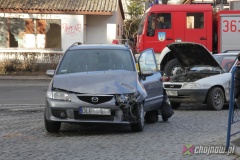 Stłuczka na placu Dworcowym - drobne utrudnienia drogowe