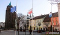 Trwa żałoba narodowa. Lokalne samorządy uczciły pamięć Jana Olszewskiego